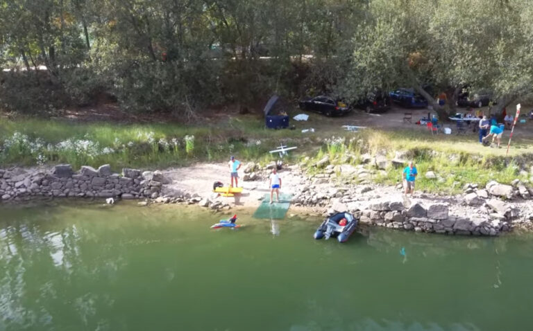 Hidroaviões na Barragem do Torrão